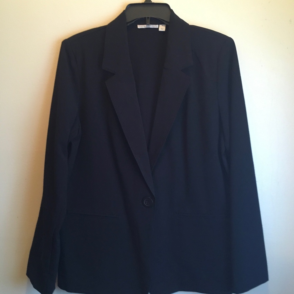 Elegant Black Women's Blazer